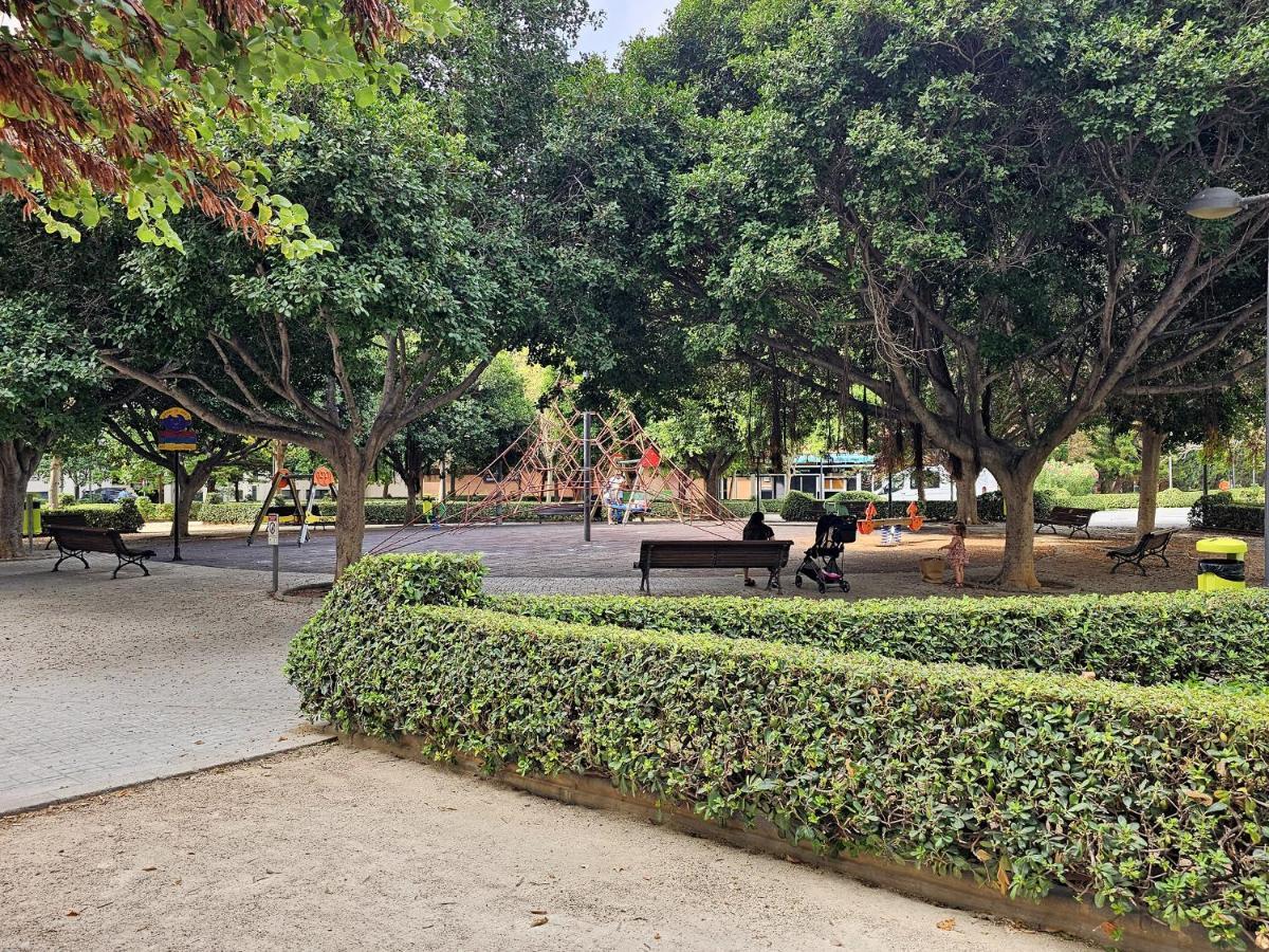 Apartamentos Las Ciencias V Valencia Ngoại thất bức ảnh
